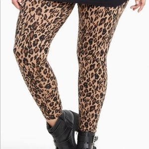 TORRID leopard print leggings.